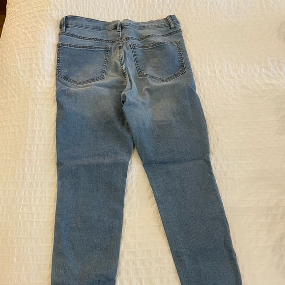 Dynamite Jeans - Picture 2 of 3